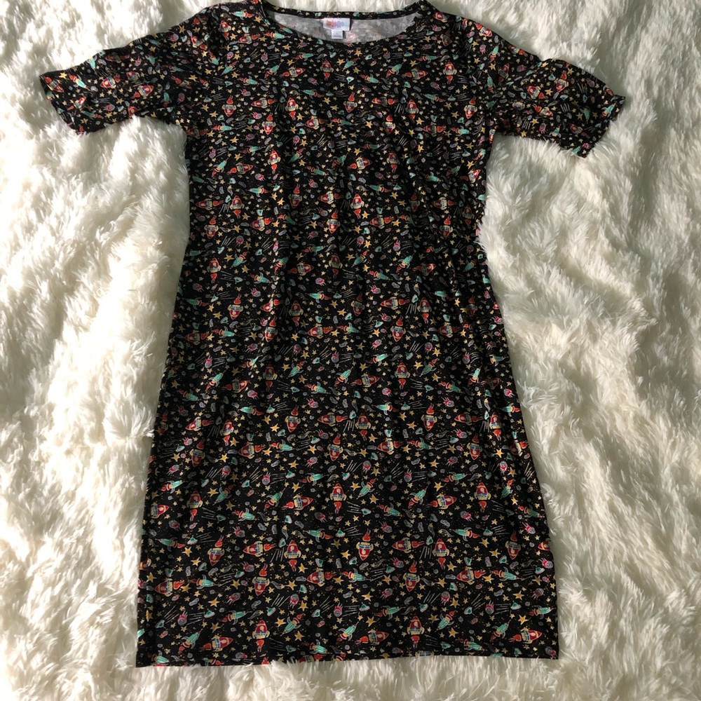 Rocket shit dress